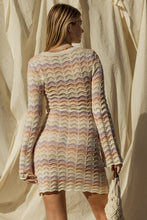 Cargar imagen en el visor de la galería, Round Neck Bell Sleeve Sweater Dress
