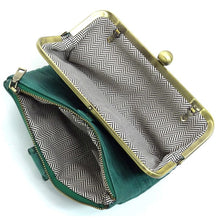 Cargar imagen en el visor de la galería, Kiss Lock Crossbody Clutch Cell Phone Wallet
