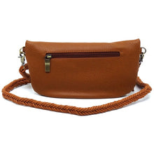 Cargar imagen en el visor de la galería, Braided Tassel Strap Crossbody Bag
