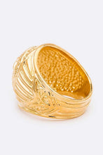 Load image into Gallery viewer, Crystal Star Embossed Gold Plated Ring
