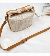 Load image into Gallery viewer, Imani Crochet Top Handle Crossbody

