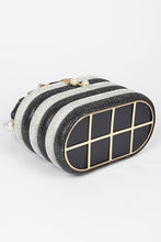 Cargar imagen en el visor de la galería, Pearl Handle Rhinestone Statement Bucket Clutch
