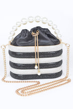 Cargar imagen en el visor de la galería, Pearl Handle Rhinestone Statement Bucket Clutch
