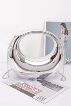 Cargar imagen en el visor de la galería, Polish Silver Molded Top Handle Box Clutch
