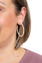 Load image into Gallery viewer, Cameron Hoops - Peachy Pink
