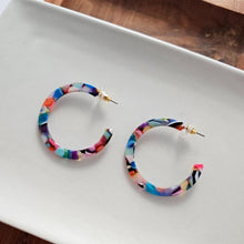 Load image into Gallery viewer, Camy Hoops - Fiesta
