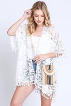 Load image into Gallery viewer, Mix Color Straw Crossbody Phone Bag
