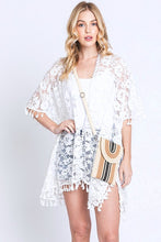 Load image into Gallery viewer, Mix Color Straw Crossbody Phone Bag
