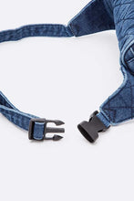 Cargar imagen en el visor de la galería, Washed Denim Quilted Fanny Pack
