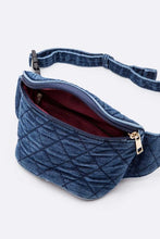 Cargar imagen en el visor de la galería, Washed Denim Quilted Fanny Pack
