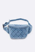 Cargar imagen en el visor de la galería, Washed Denim Quilted Fanny Pack
