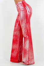 Cargar imagen en el visor de la galería, Metallic Wide Leg Jean in Red
