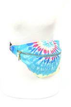 Cargar imagen en el visor de la galería, Tie Dyed Oversize Fanny Pack

