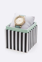 Cargar imagen en el visor de la galería, Crystal Bezel Leather Band Fashion Watch
