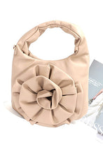 Cargar imagen en el visor de la galería, Pleated Flower Top Handle Clutch
