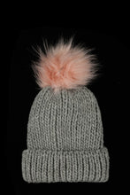 Cargar imagen en el visor de la galería, Basic Knit Cuffed Pom Beanie
