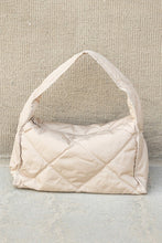 Cargar imagen en el visor de la galería, Harper Quilted Handbag
