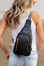 Cargar imagen en el visor de la galería, Genevive Sling Crossbody
