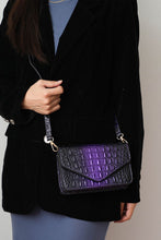 Cargar imagen en el visor de la galería, MKF Vanta Croc-Embossed Saddle Bag by Mia K.

