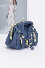 Cargar imagen en el visor de la galería, Denim Jacket Iconic Swing Bag
