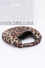 Cargar imagen en el visor de la galería, Leopard Print Top Handle Circle Swing Bag
