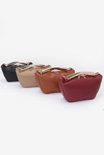 Cargar imagen en el visor de la galería, Gold Bar Handle Iconic Swing Bag
