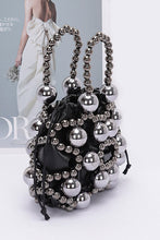 Cargar imagen en el visor de la galería, Metallic Beaded Petite Party Swing Bag
