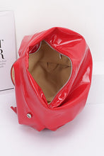 Cargar imagen en el visor de la galería, Patent Finish Faux Leather Top Handle Swing Bag
