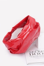 Cargar imagen en el visor de la galería, Patent Finish Faux Leather Top Handle Swing Bag
