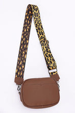 Cargar imagen en el visor de la galería, Leopard Webbing Guitar Strap Crossbody Camera Bag
