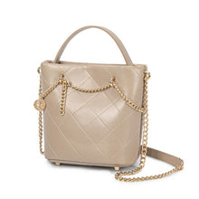 Cargar imagen en el visor de la galería, MKF Damaris Crossbody bag by Mia K
