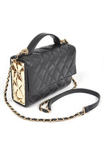 Cargar imagen en el visor de la galería, Gold Trim Quilted Top Handle Crossbody Bag
