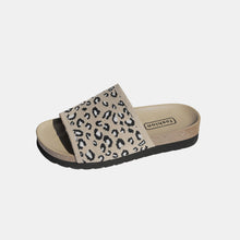 Cargar imagen en el visor de la galería, Leopard Open Toe Sandals
