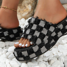 Cargar imagen en el visor de la galería, Plaid PU Leather Platform Sandals
