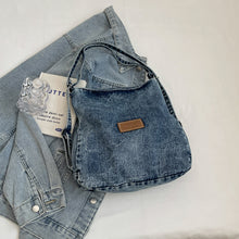 Cargar imagen en el visor de la galería, Adjustable Strap Denim Shoulder Bag
