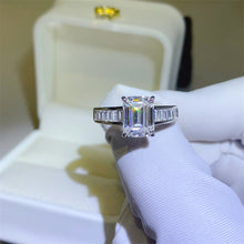 Cargar imagen en el visor de la galería, 3 Carat Moissanite 925 Sterling Silver Ring
