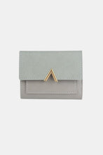 Cargar imagen en el visor de la galería, Zenana Compact Trifold Wallet
