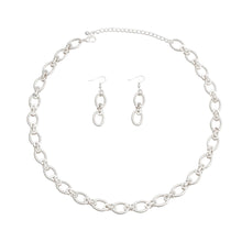 Load image into Gallery viewer, Twisted Oval Silver Metal Chain Set
