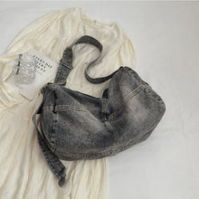 Cargar imagen en el visor de la galería, Adjustable Strap Denim Tote Bag
