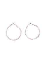 Cargar imagen en el visor de la galería, MULTI LAYERED INTERTWINED HOOP EARRING

