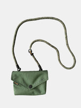 Load image into Gallery viewer, Himawari Solid Color Envelope Shape Crossbody Bag with Removable Strap
