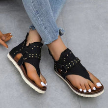 Cargar imagen en el visor de la galería, Studded Raw Hem Flat Sandals
