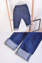 Cargar imagen en el visor de la galería, Boys Dark Denim Jeans
