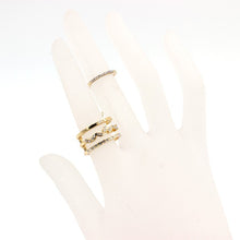 Cargar imagen en el visor de la galería, ZIGZAG RHINESTONE FACETED RING SET
