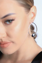 Load image into Gallery viewer, OVAL DROP SIMPLE HOOP EARRING
