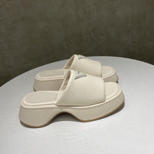 Cargar imagen en el visor de la galería, PU Leather Platform Sandals
