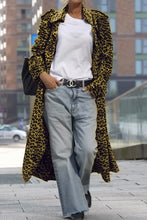Cargar imagen en el visor de la galería, Leopard Collared Neck Long Sleeve Trench Coat
