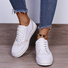 Cargar imagen en el visor de la galería, Lace-Up Suedette Flat Sneakers
