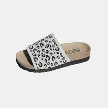 Cargar imagen en el visor de la galería, Leopard Open Toe Sandals
