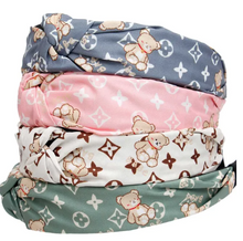 Cargar imagen en el visor de la galería, Dozen Pack Clover Monogram Teddy Knot Headbands
